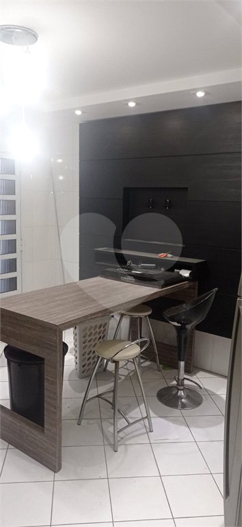 Casa à venda com 3 quartos, sendo 1 suíte, em Vila Aurora (zona Norte), São Paulo, SP