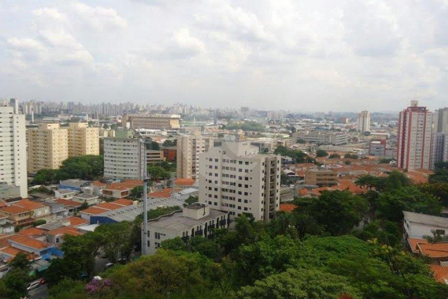 Apartamento à venda com 3 quartos, sendo 1 suíte, em Jardim das Laranjeiras, São Paulo, SP