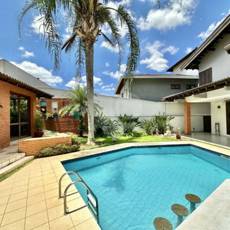 Casa à venda com 4 quartos, sendo 2 suítes,  no condomínio São Paulo Ii, Cotia - SP