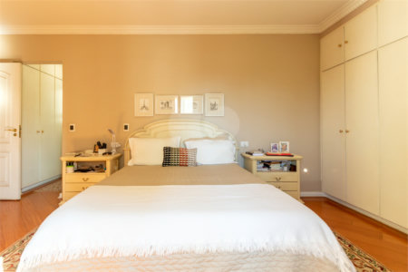 Apartamento à venda com 4 quartos, sendo 2 suítes, em Brooklin, São Paulo, SP