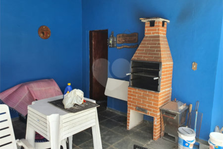 Chácara à venda com 4 quartos, sendo 1 suíte, no Centro, Santa Isabel, SP