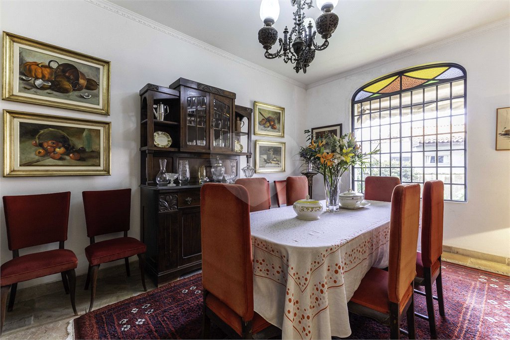 Casa à venda ou para alugar com 4 quartos, sendo 2 suítes, em Jardim Leonor, São Paulo, SP