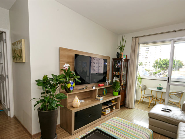 Apartamento à venda com 3 quartos, sendo 2 suítes,  em Saúde, São Paulo, SP