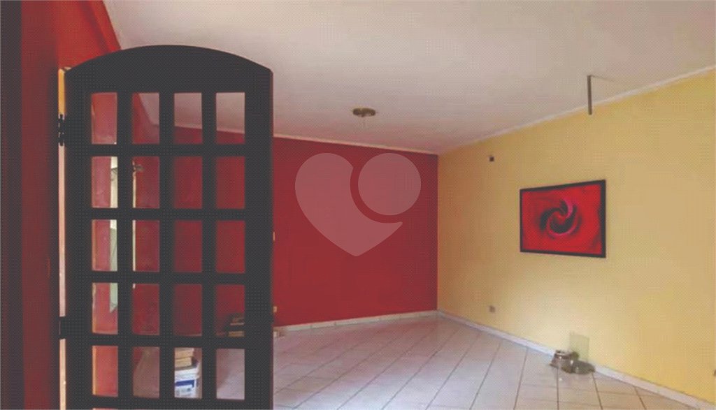 Sobrado à venda com 3 quartos, sendo 1 suíte,  em Santa Teresinha, São Paulo, SP