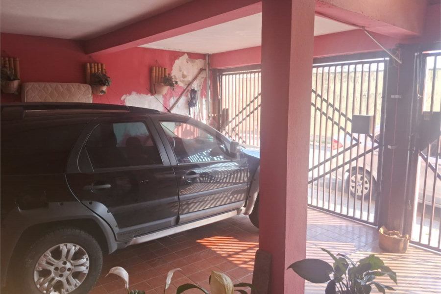 Sobrado à venda com 4 suítes em Vila Portuguesa, São Paulo, SP