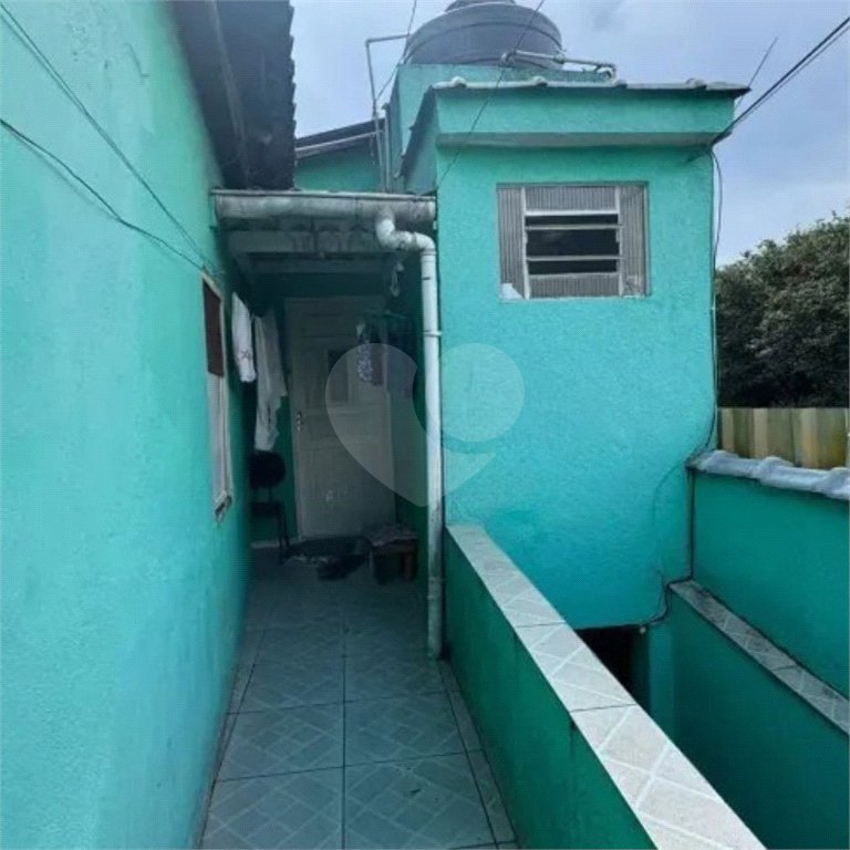 Casa à venda com 4 quartos em Parque Maria Domitila, São Paulo, SP