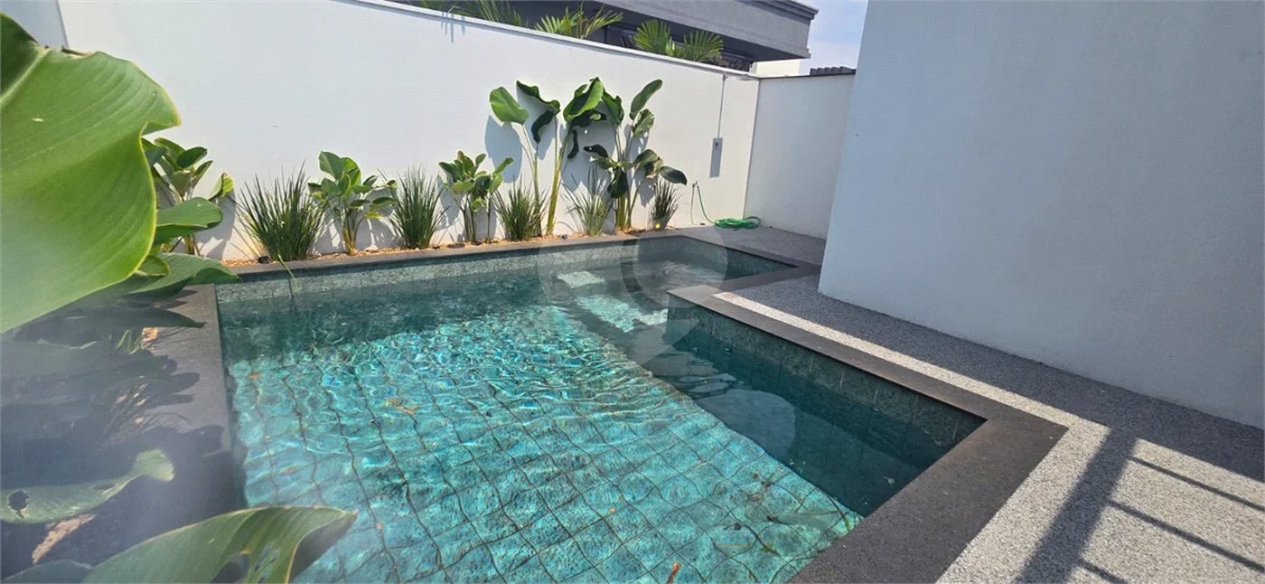 Casa à venda com 5 suítes no condomínio Parque Faber IV, São Carlos - SP