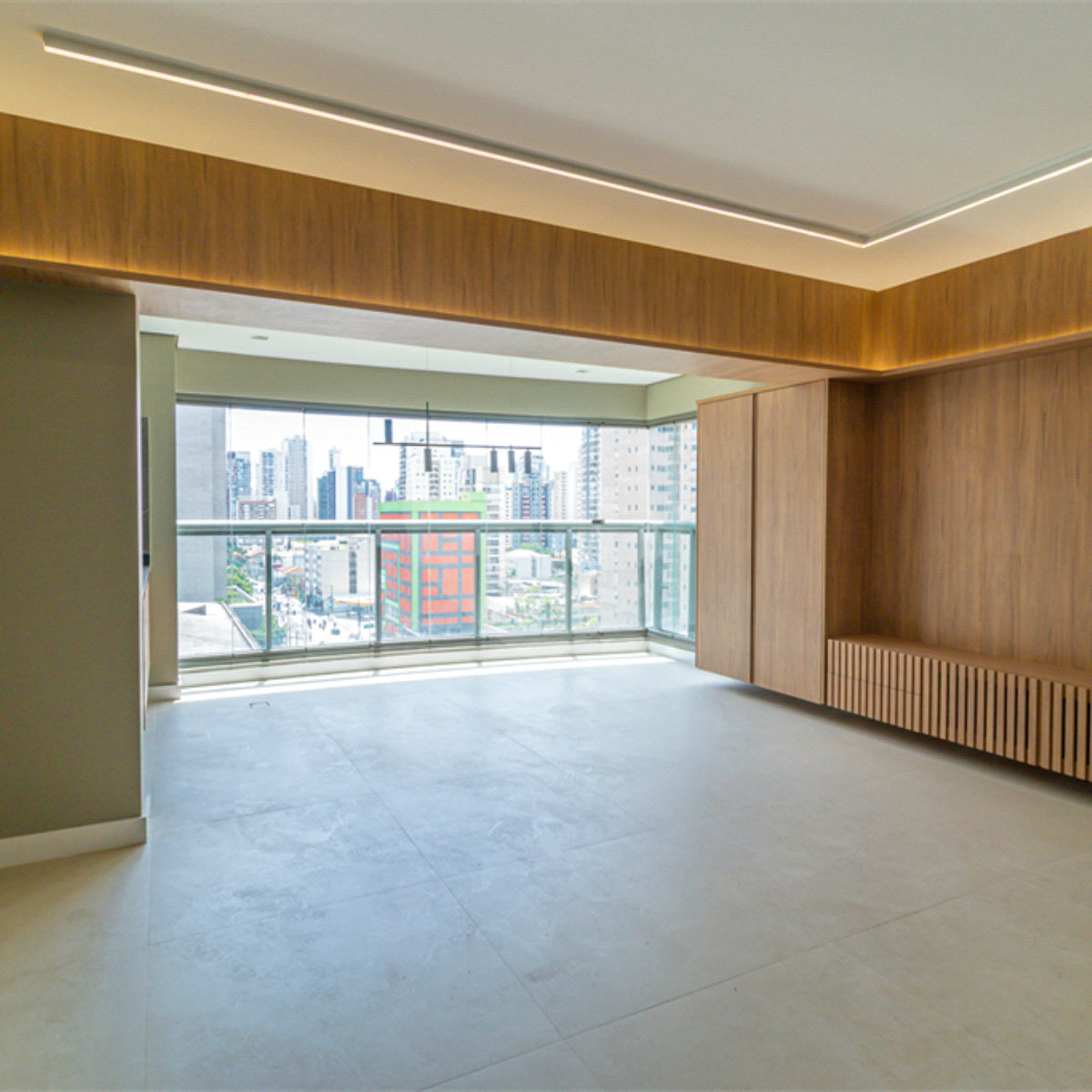 Apartamento à venda com 2 suítes em Brooklin, São Paulo, SP