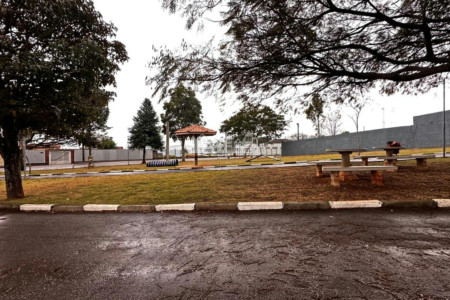 Casa à venda com 3 quartos, sendo 2 suítes, em Jardim Real, Bom Jesus dos Perdões, SP