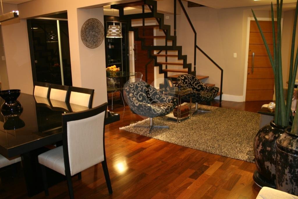 Cobertura à venda com 3 quartos, sendo 1 suíte, em Vila Suzana, São Paulo, SP