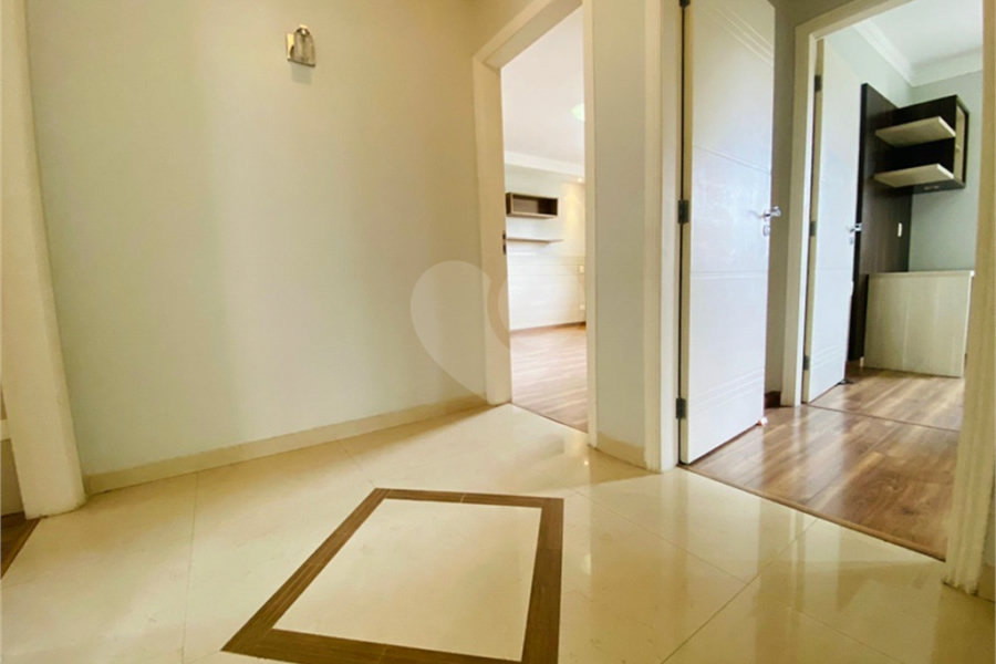Sobrado à venda com 4 quartos, sendo 3 suítes, em Vila Ester (zona Norte), São Paulo, SP