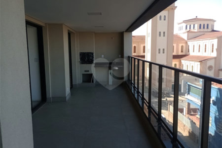 Apartamento à venda com 3 suítes no Centro, Itapetininga, SP