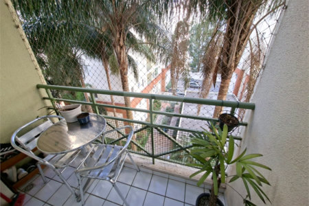 Apartamento à venda com 3 quartos, sendo 1 suíte,  em Jardim das Vertentes, São Paulo, SP