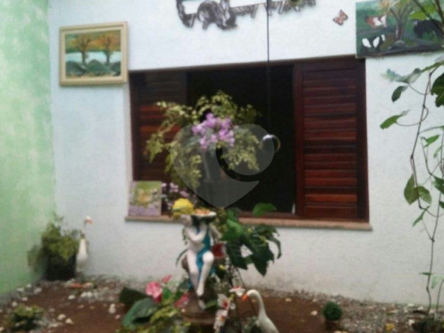 Casa Térrea à venda ou para alugar com 3 quartos, sendo 1 suíte,  em Vila Galvão, Guarulhos, SP