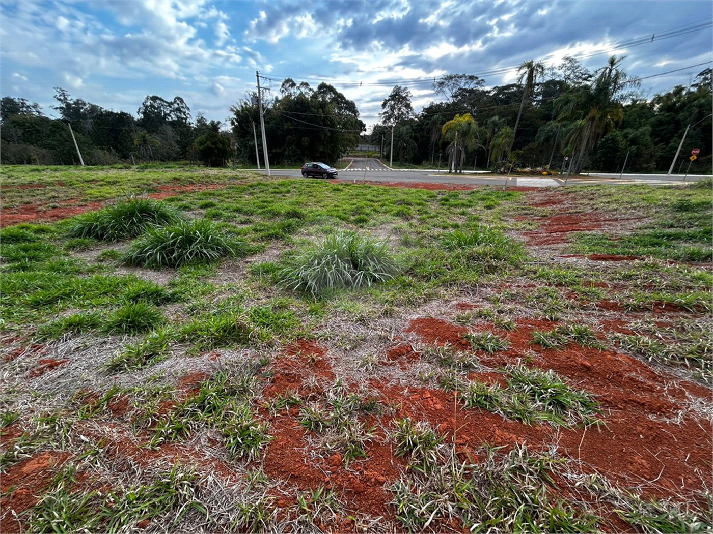 Terreno à venda no condomínio Residencial Quinta das Palmeiras, Itapetininga - SP
