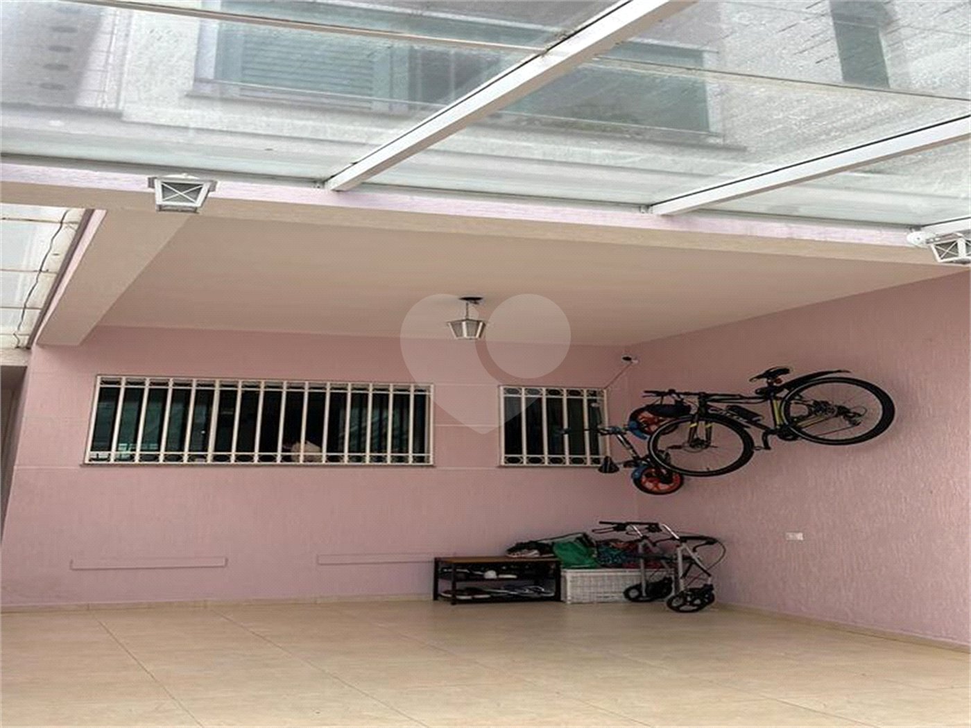 Sobrado à venda com 3 quartos, sendo 1 suíte,  em Jaçanã, São Paulo, SP