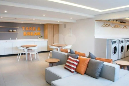 Apartamento 32 m2, com 1 dormitório e 01 vaga de garagem