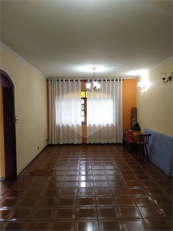 Casa à venda com 3 quartos, sendo 1 suíte,  em Tremembé, São Paulo, SP