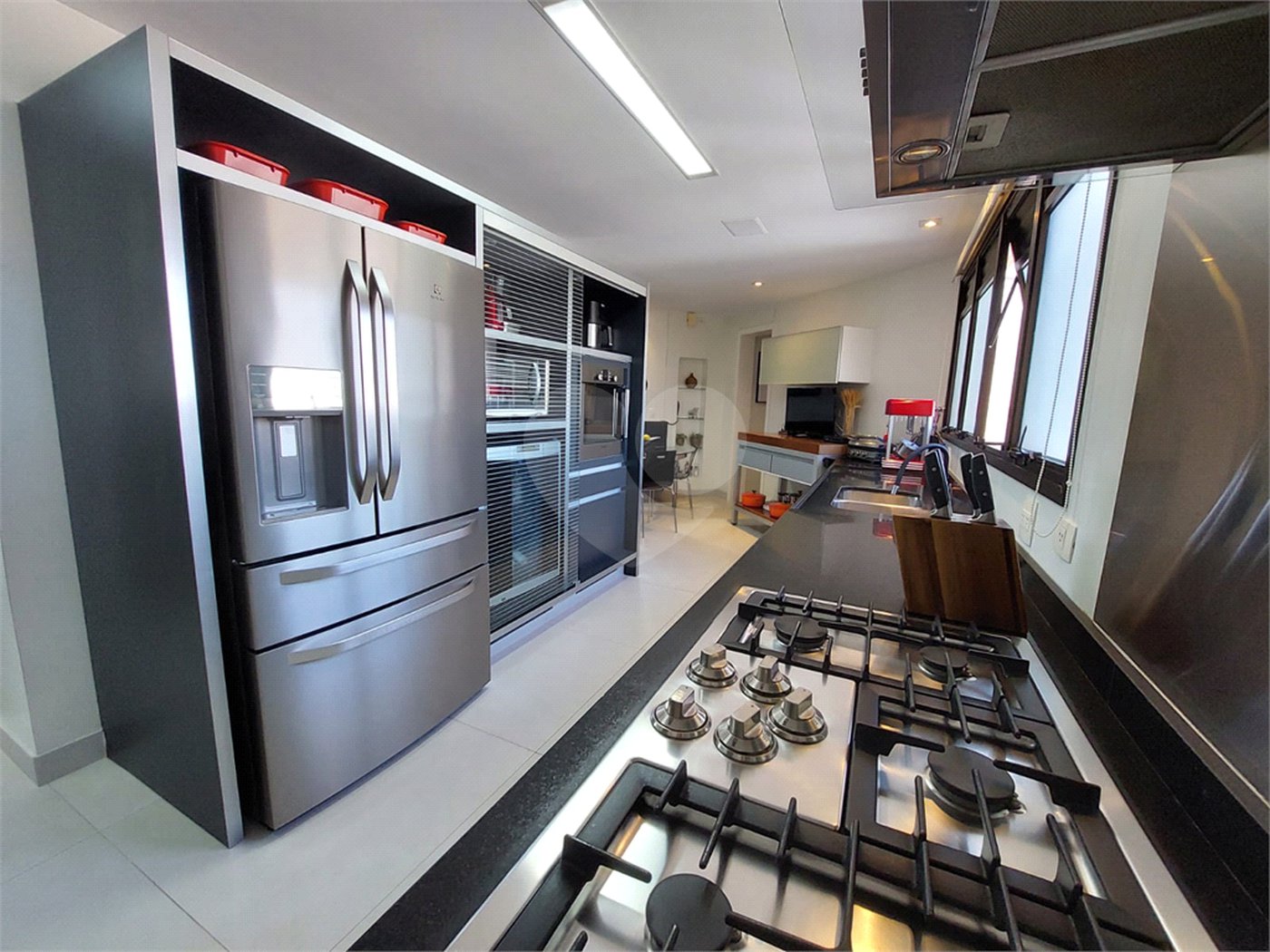 Apartamento à venda ou para alugar com 3 suítes em Perdizes, São Paulo, SP