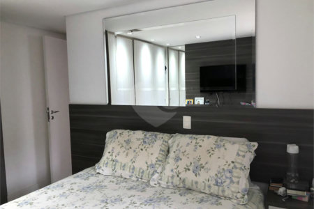 Apartamento à venda com 3 suítes em Santana, São Paulo, SP