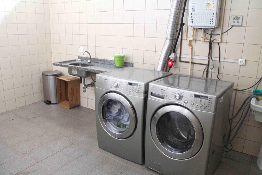 Casa à venda com 3 suítes no condomínio Villa Di San Marino, São Paulo - SP
