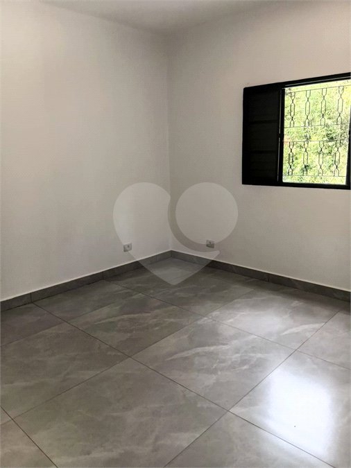 Sobrado para alugar com 2 quartos, sendo 1 suíte, no Centro, São Roque, SP