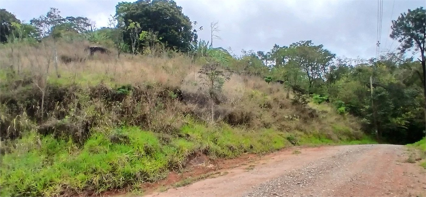 Terreno à venda em Luiz Fagundes, Mairiporã, SP