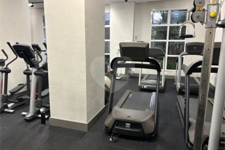 Apartamento à venda com 3 suítes em Campo Belo, São Paulo, SP