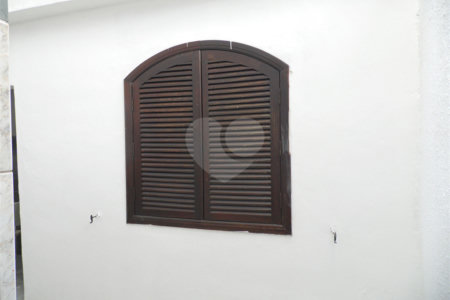 Casa à venda com 5 quartos, sendo 3 suítes, em Vila São Francisco, São Paulo, SP