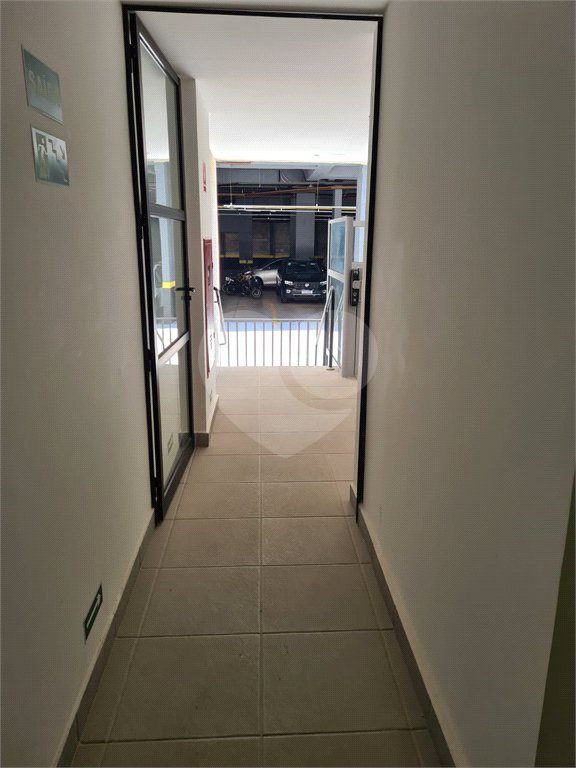 Apartamento à venda com 3 quartos, sendo 1 suíte, em Vista Alegre, Vinhedo, SP