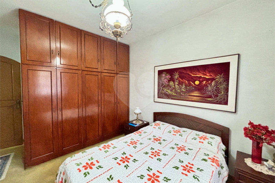 Sobrado à venda com 5 quartos, sendo 2 suítes, em Vila Albertina, São Paulo, SP