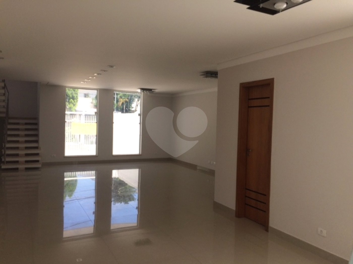 Sobrado nas Palmas do tremembé