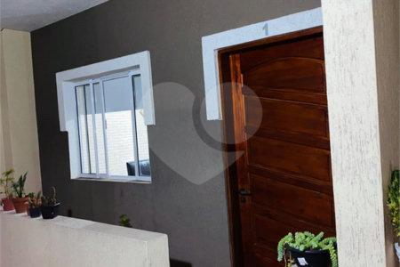Casa à venda com 2 quartos no condomínio Villaggio Victoria, São Paulo - SP