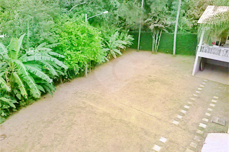 Terreno à venda no condomínio Estrada do Corisco,4929, São Paulo - SP