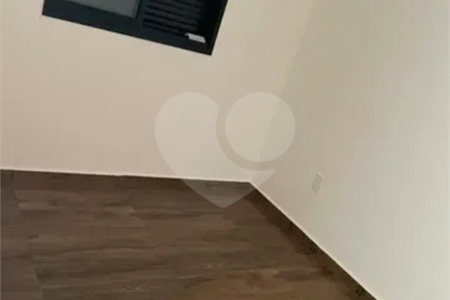 Casa à venda com 3 quartos, sendo 1 suíte, no condomínio Horto Florestal Villagio, Sorocaba - SP
