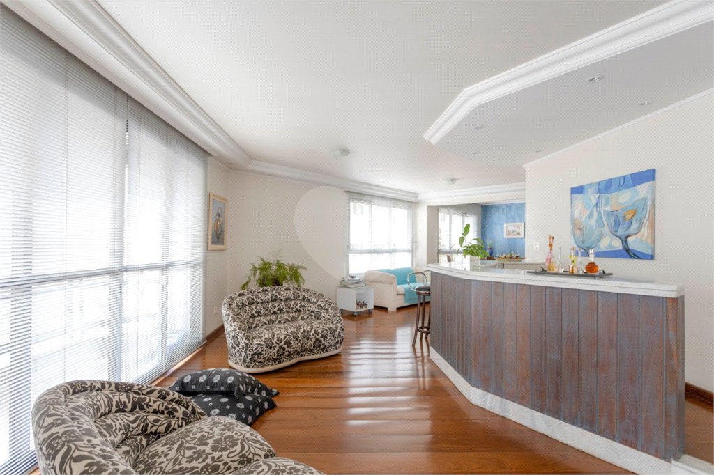 Apartamento à venda com 4 quartos, sendo 2 suítes, em Santana, São Paulo, SP