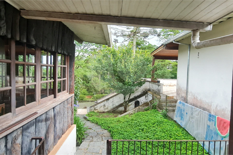 Casa à venda com 4 suítes no condomínio Jardim da Montanha I, Mairiporã - SP