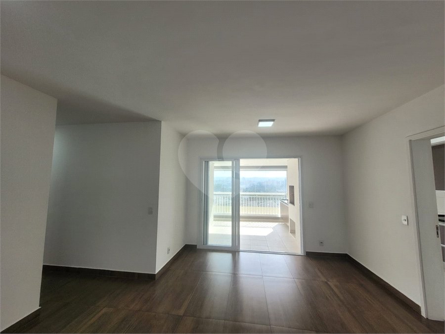 Apartamento à venda com 3 quartos, sendo 1 suíte, em Barra Funda, São Paulo, SP