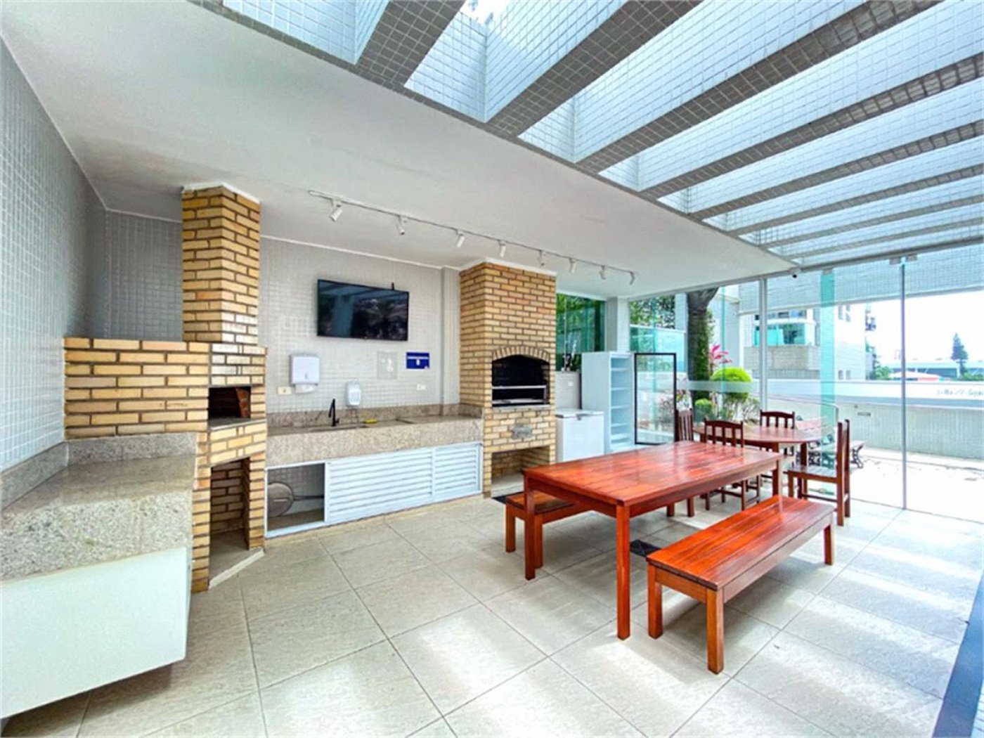 Apartamento com 3 dormitórios à venda, 125 m² por R$ 1.700.000,00 - Ponta da Praia - Santos/SP