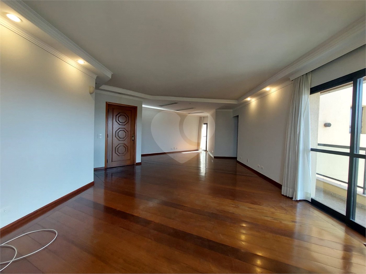 Apartamento à venda com 3 quartos, sendo 1 suíte, em Parque São Domingos, São Paulo, SP