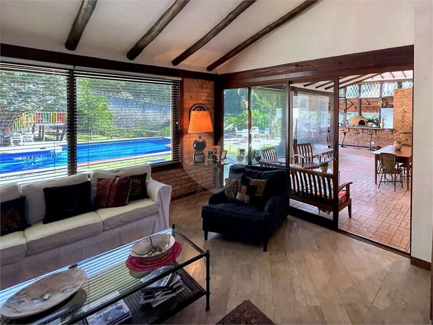Casa à venda com 4 suítes no condomínio Jardim Mediterrâneo, Cotia - SP