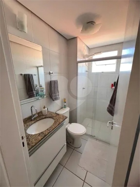 Apartamento à venda com 2 quartos em Vila São José, Taubaté, SP