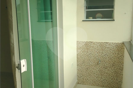 Sobrado à venda com 3 quartos, sendo 1 suíte,  em Jardim Universo, Mogi das Cruzes, SP