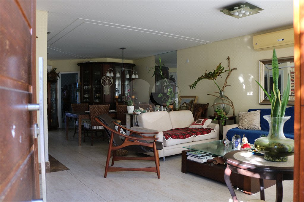 Casa à venda com 3 suítes no condomínio Piemonte Residenziale, Vinhedo - SP