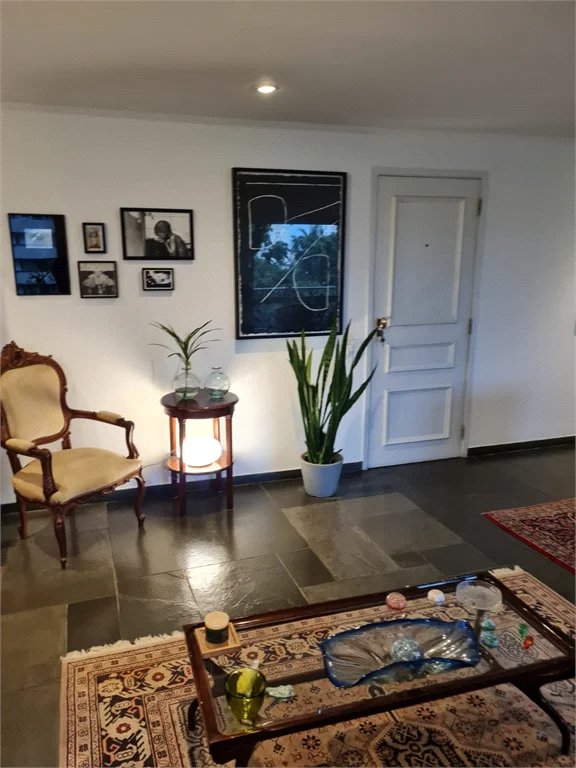 Apartamento à venda com 3 quartos, sendo 1 suíte, em Jardim Ampliação, São Paulo, SP