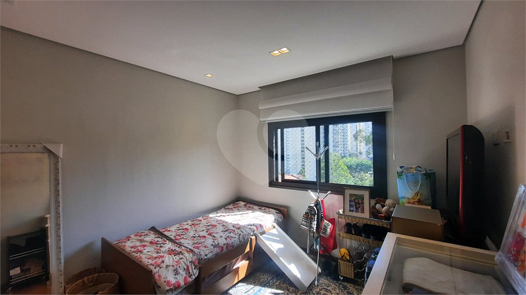 Apartamento à venda com 4 quartos, sendo 2 suítes, em Morumbi, São Paulo, SP