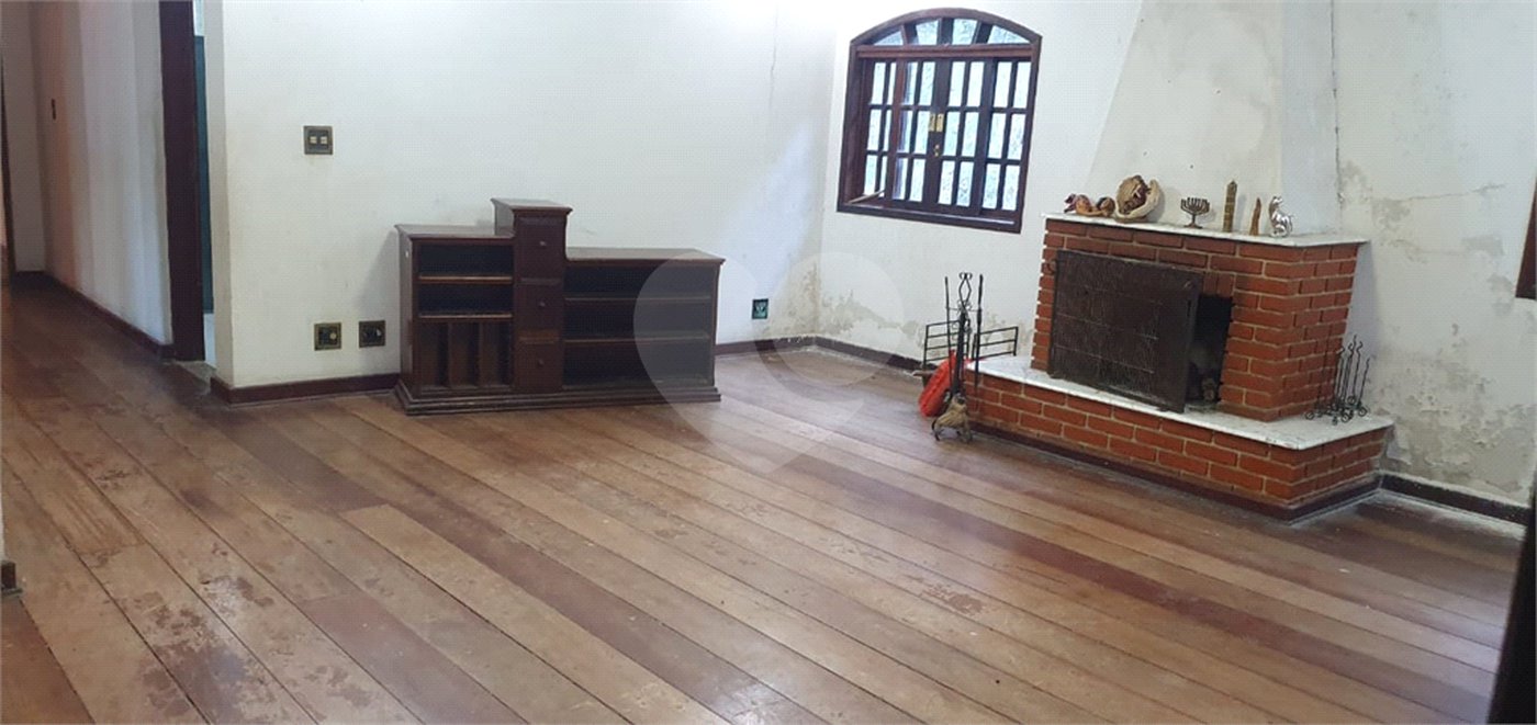 Chácara à venda com 3 quartos, sendo 1 suíte, em Chácaras Copaco, Arujá, SP