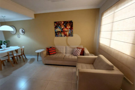Casa à venda com 3 quartos, sendo 1 suíte,  no condomínio Vila dos Pinheiros, Sorocaba - SP