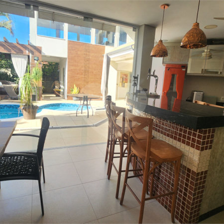 Casa à venda com 3 suítes no condomínio Vivendas do Lago, Sorocaba - SP