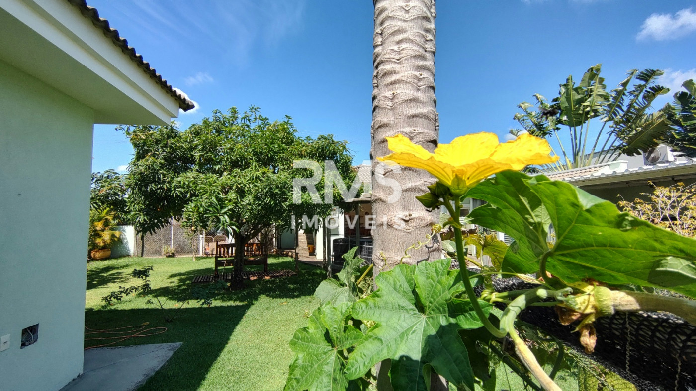 Casa à venda com 4 suítes no condomínio Parque Chapada DE Itu, Itu - SP
